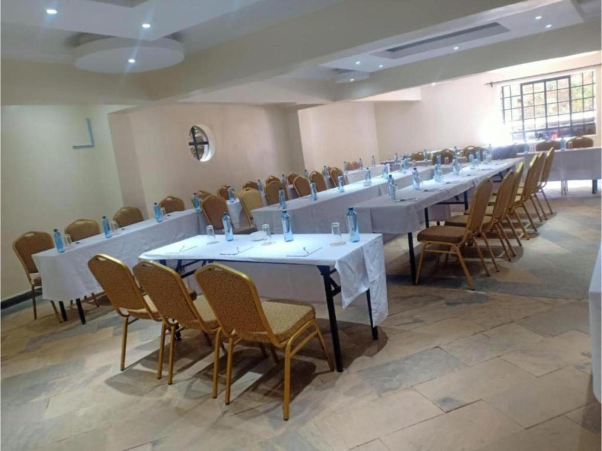 Tobriana Hotel Найроби Екстериор снимка